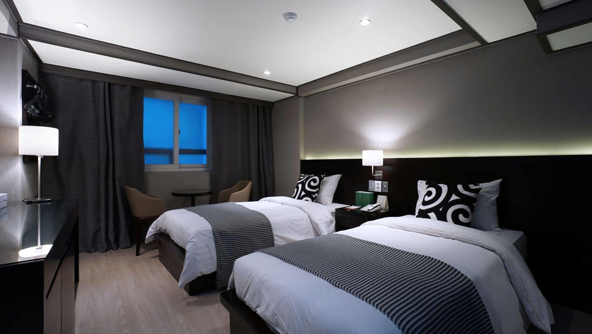 Insadong Crown Hotel Seoul Exterior foto
