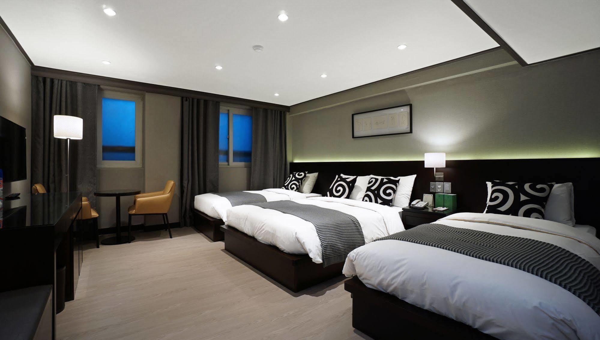 Insadong Crown Hotel Seoul Exterior foto
